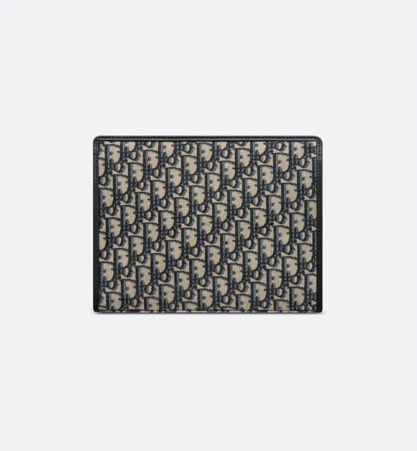 30 Montaigne Dea Pouch