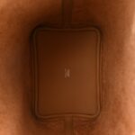 Taurillon Clemence Picotin Lock 18 PM Biscuit