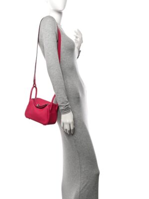 2eb61577d7c3317818dd4ef83af167bf