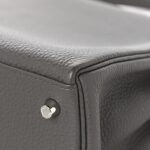 Togo Kelly Retourne 28 Etain